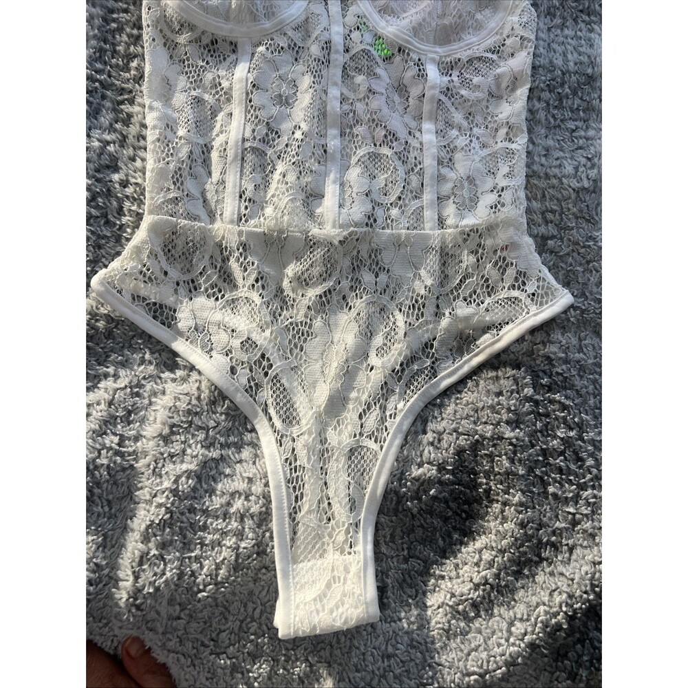 Misguided white lace bodysuit corset NWT Sm Boho Cottage Core Feminine Y2K - Picture 3 of 8